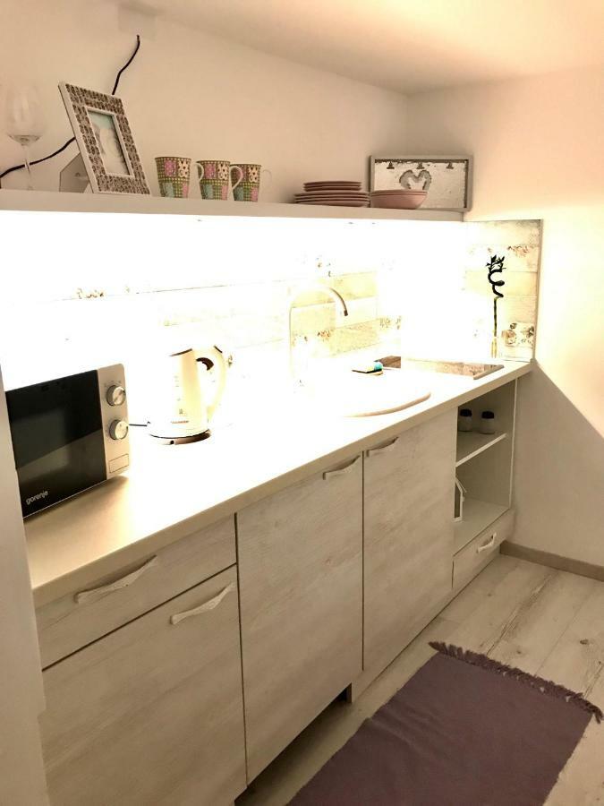 3 Comfortable And Cosy Apartments In Heart Of Budapest Near Basilica Exterior photo